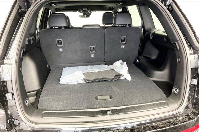 new 2025 Jeep Grand Cherokee car, priced at $44,230