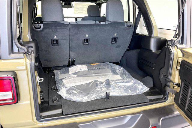 new 2025 Jeep Wrangler car, priced at $49,075