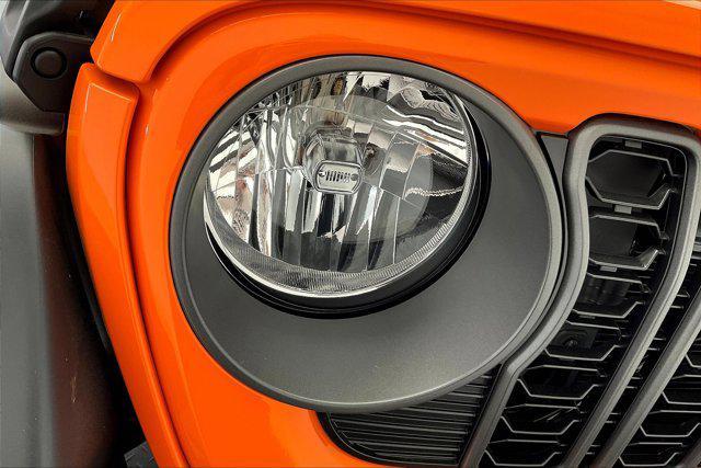 new 2025 Jeep Wrangler car, priced at $42,475