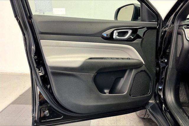 new 2026 Jeep Compass car, priced at $35,125