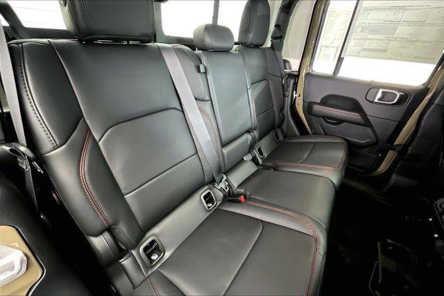 new 2025 Jeep Gladiator car, priced at $55,300