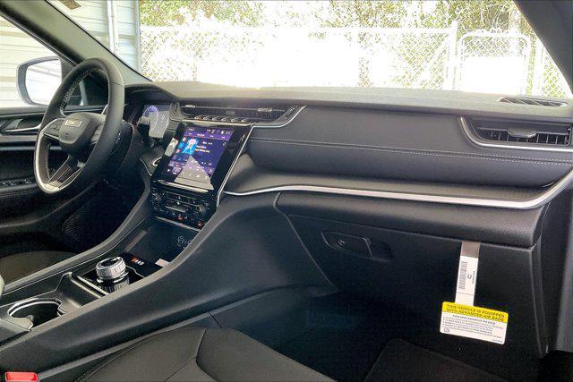 new 2025 Jeep Grand Cherokee L car, priced at $42,420