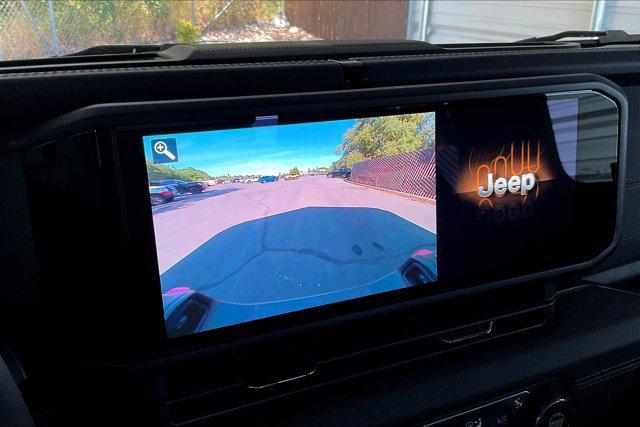 new 2025 Jeep Gladiator car, priced at $57,900