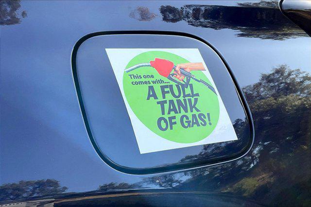 used 2022 Toyota Highlander Hybrid car, priced at $30,100