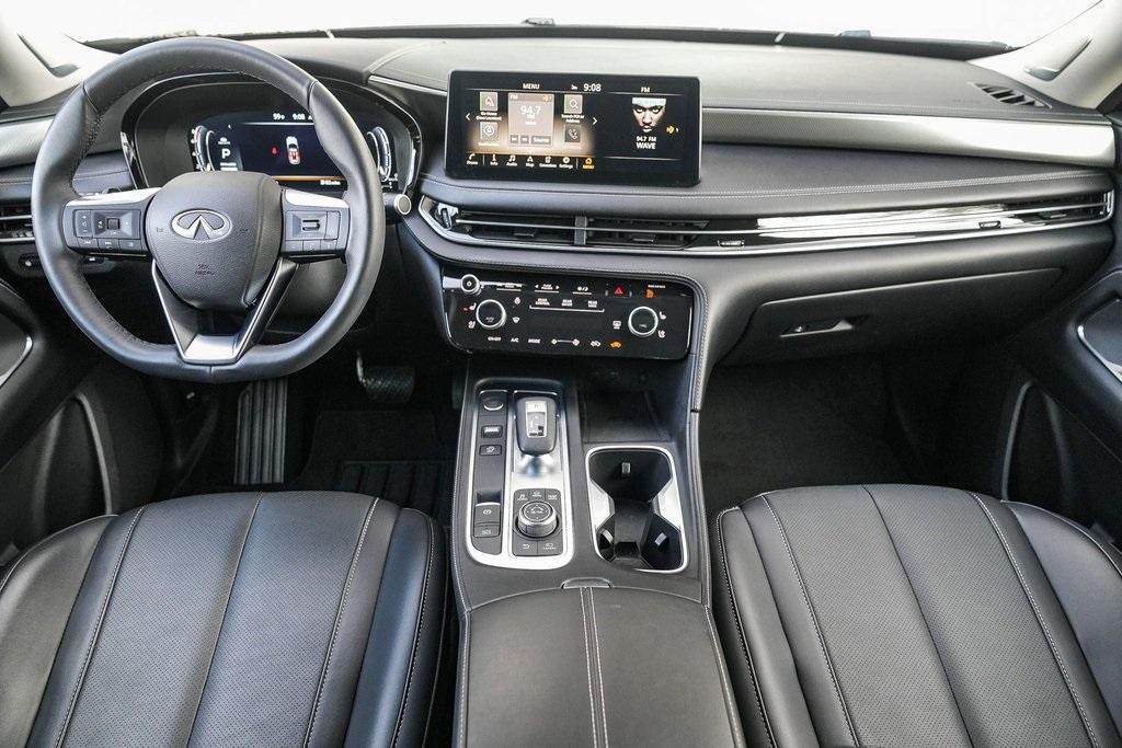 used 2025 INFINITI QX60 car, priced at $45,890