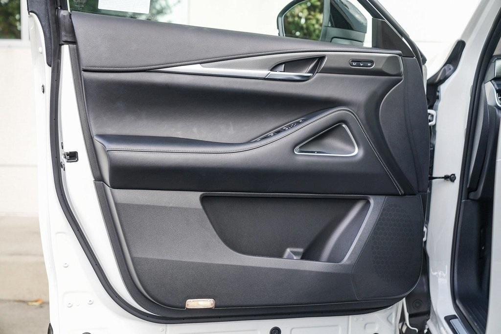 used 2025 INFINITI QX60 car, priced at $45,890