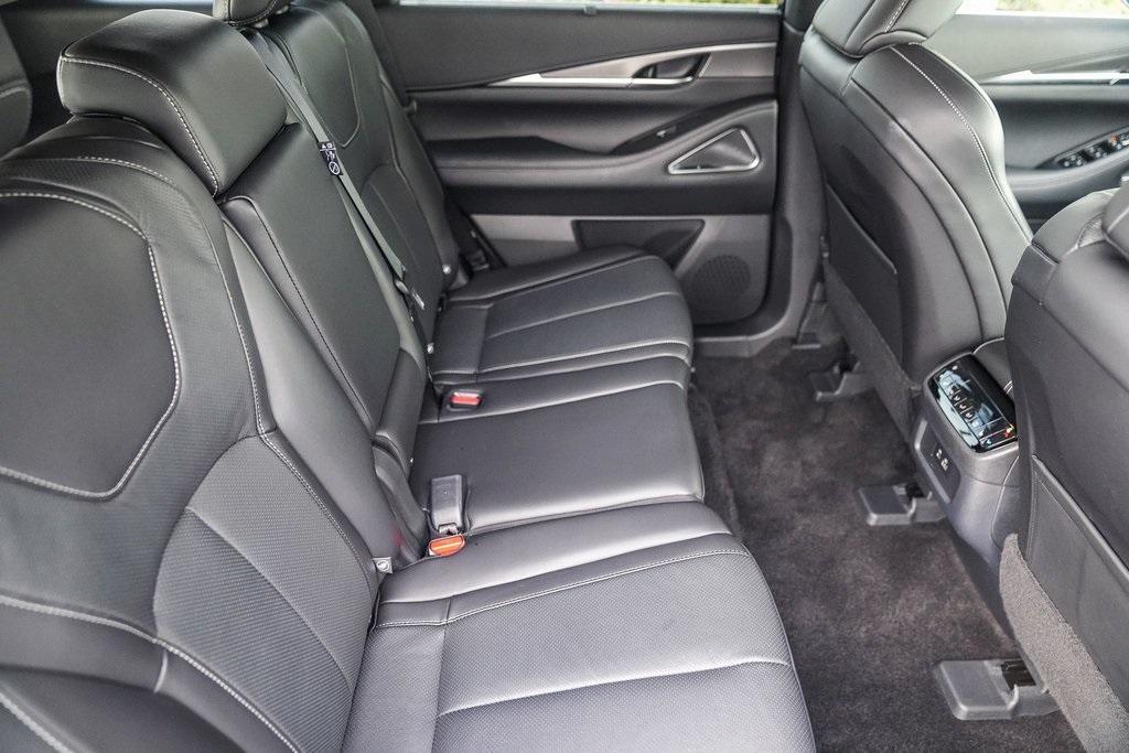 used 2025 INFINITI QX60 car, priced at $45,890