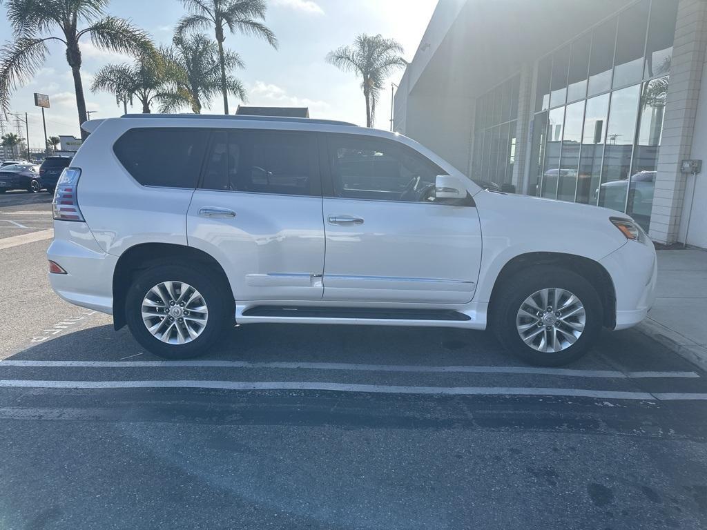 used 2019 Lexus GX 460 car, priced at $41,987