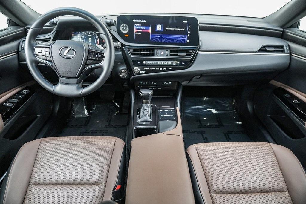 used 2022 Lexus ES 350 car, priced at $36,987
