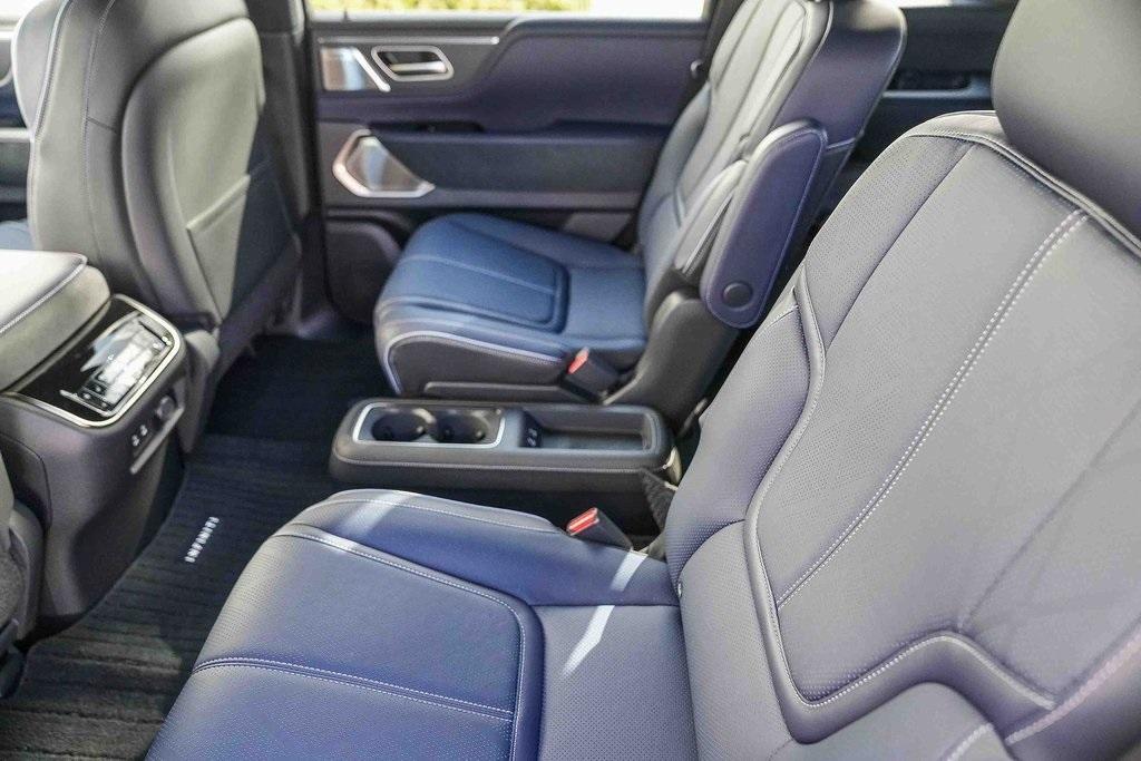 new 2026 INFINITI QX80 car, priced at $106,320