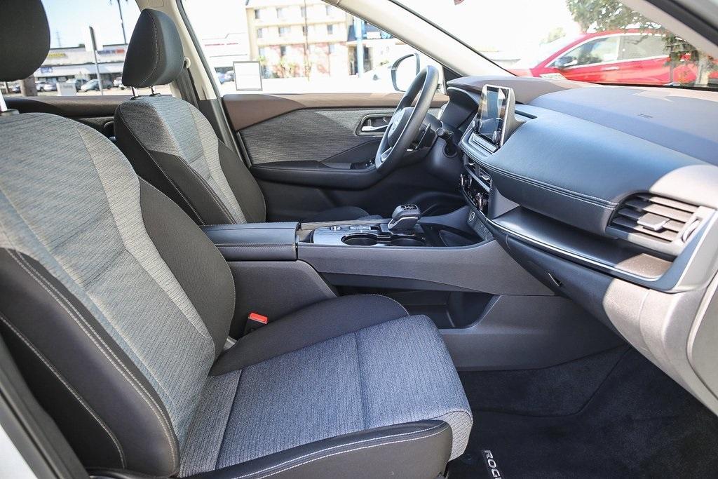 used 2023 Nissan Rogue car, priced at $21,053