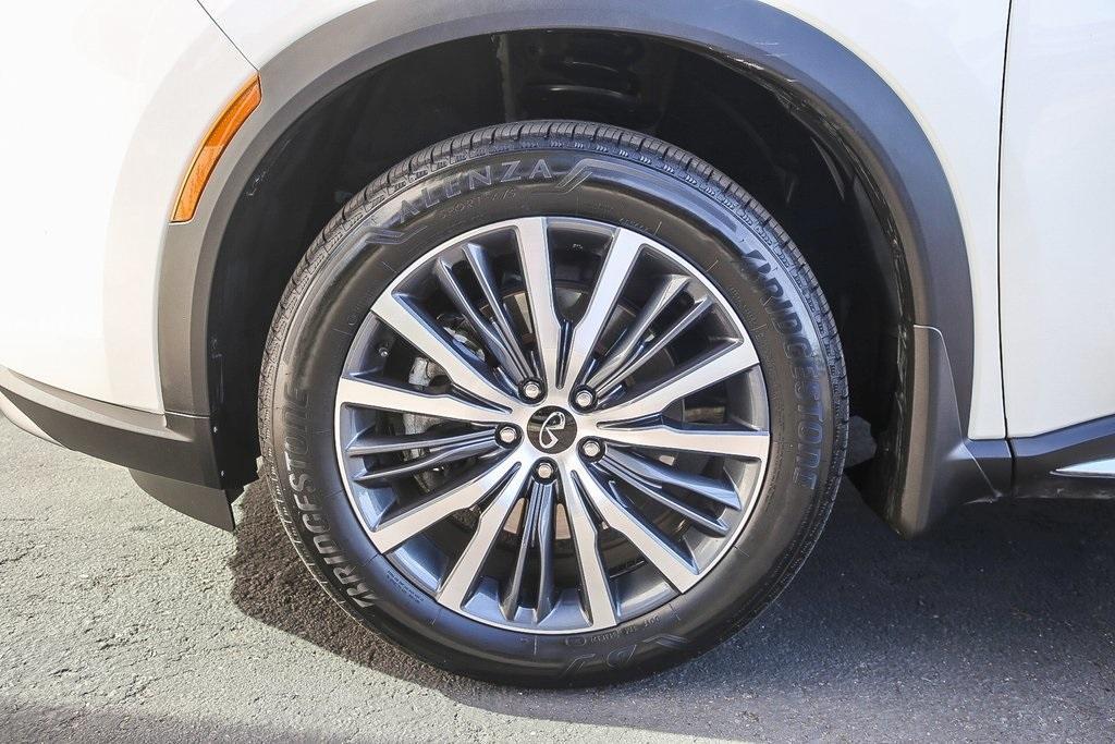 used 2023 INFINITI QX60 car, priced at $38,980