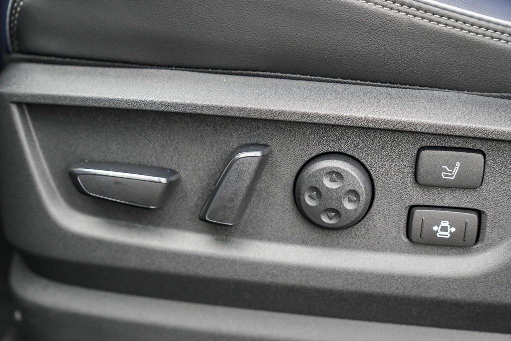 new 2026 INFINITI QX80 car, priced at $106,320