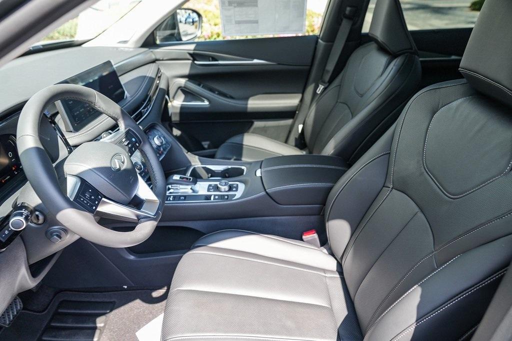 new 2025 INFINITI QX60 car, priced at $60,385