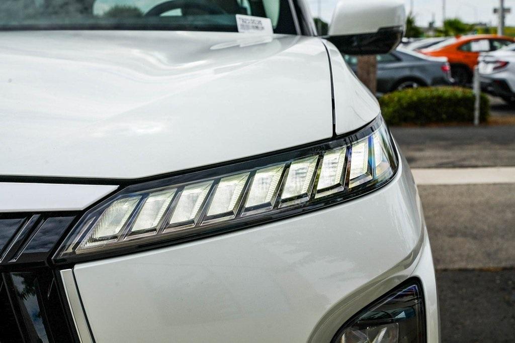 new 2026 INFINITI QX80 car, priced at $87,700