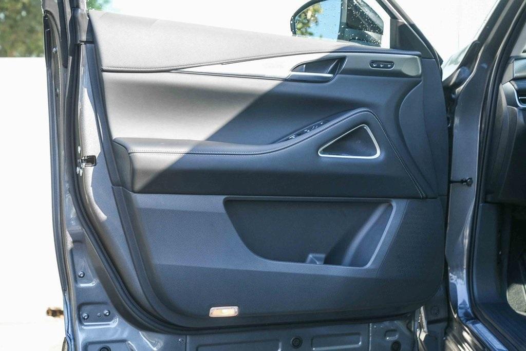 new 2026 INFINITI QX60 car, priced at $58,995