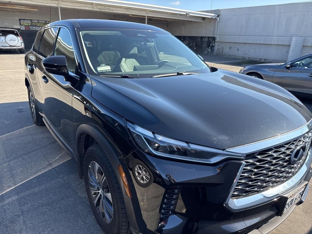 used 2025 INFINITI QX60 car, priced at $40,987