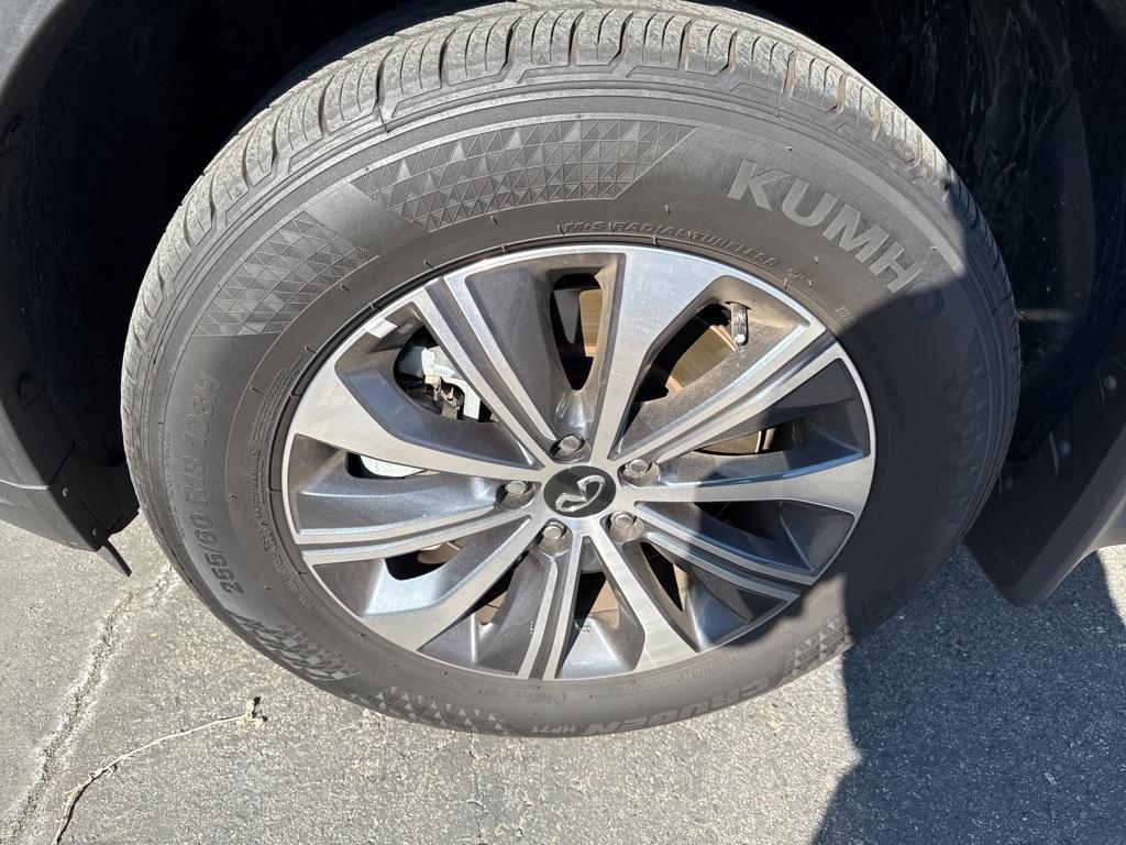 used 2025 INFINITI QX60 car, priced at $40,987