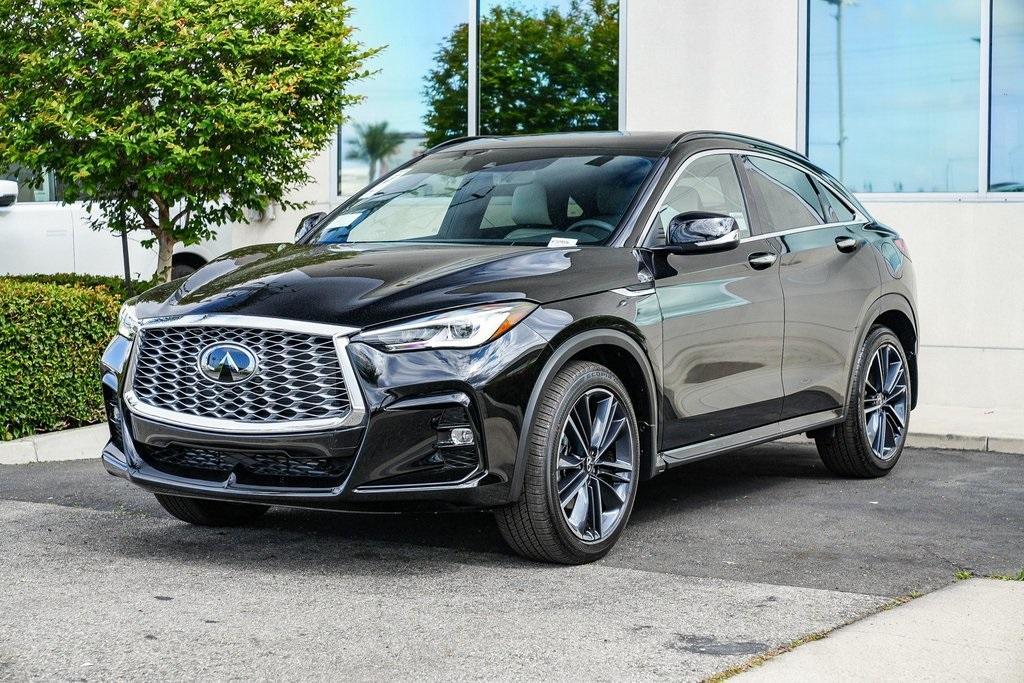 new 2025 INFINITI QX55 car, priced at $52,085