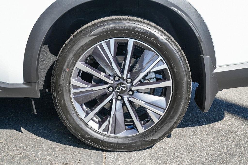 new 2026 INFINITI QX60 car, priced at $61,895