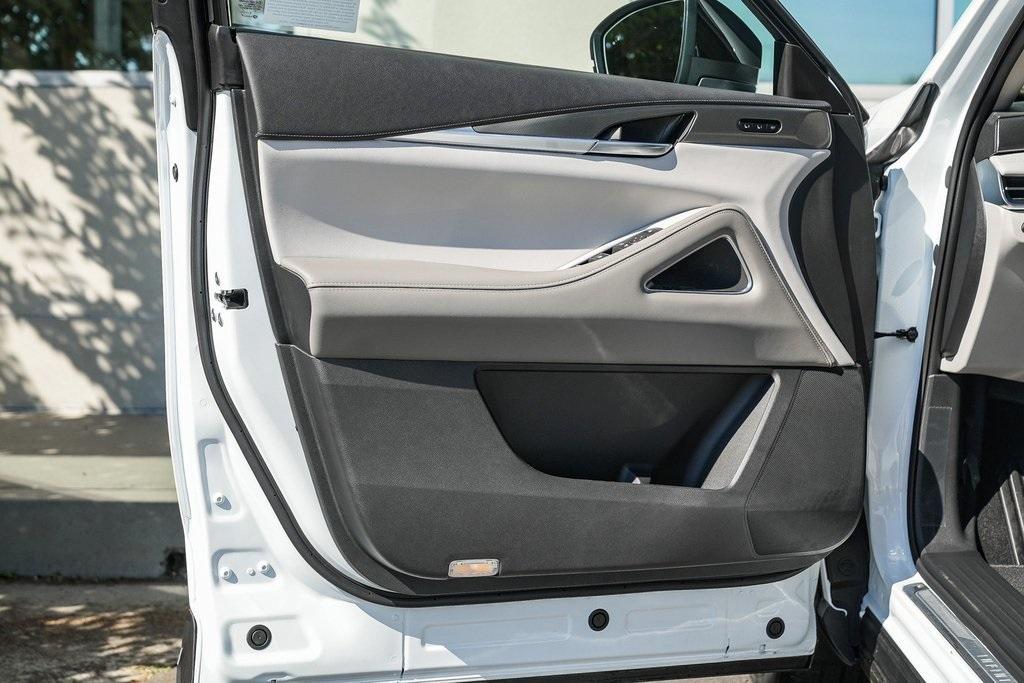 new 2026 INFINITI QX60 car, priced at $61,895