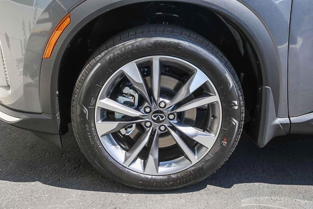 new 2026 INFINITI QX60 car, priced at $53,395