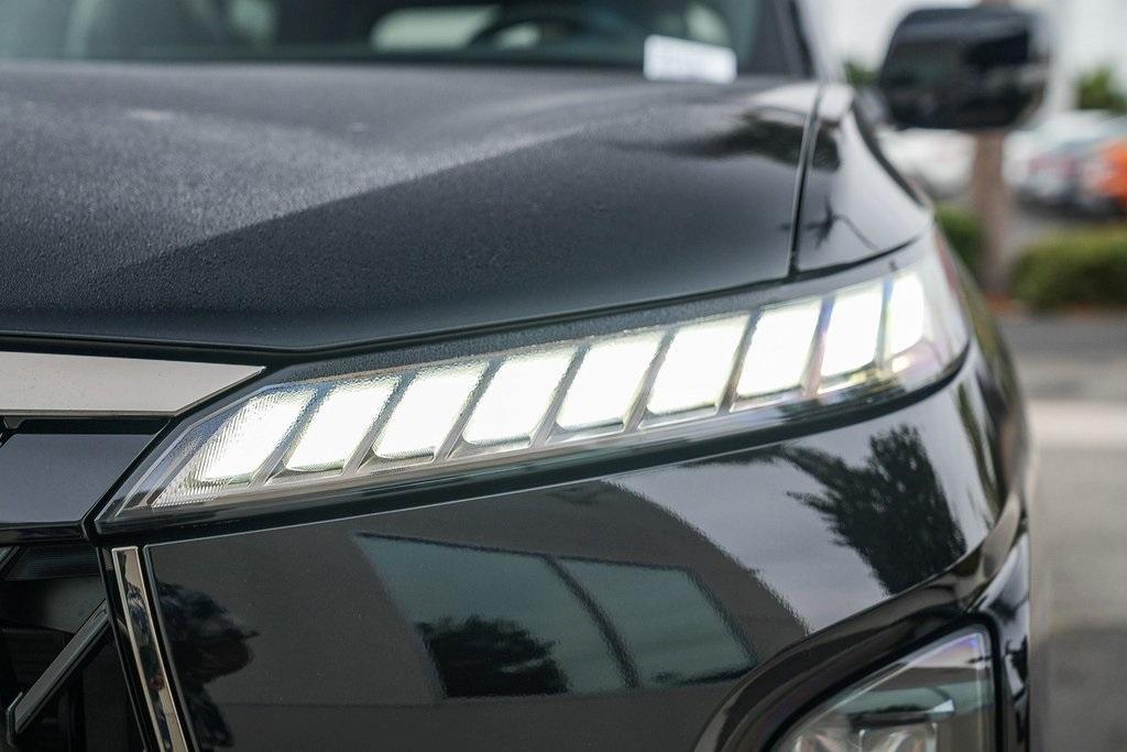 new 2026 INFINITI QX80 car, priced at $106,320