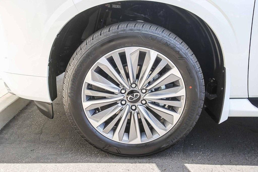 new 2026 INFINITI QX80 car, priced at $98,480