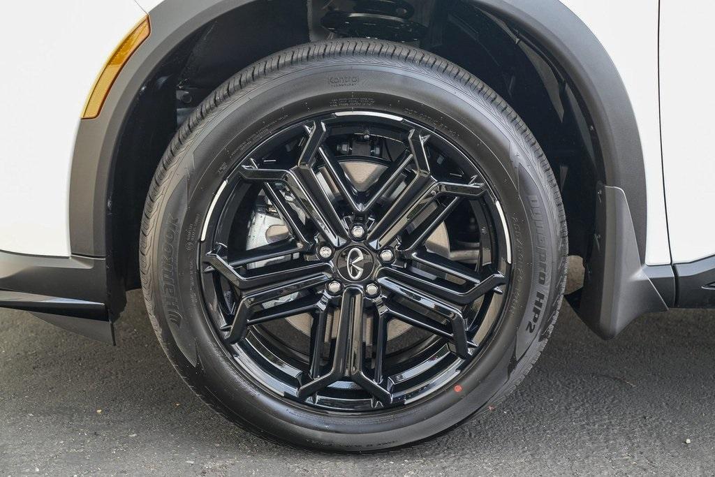 new 2026 INFINITI QX60 car, priced at $66,945