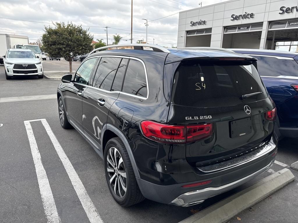 used 2022 Mercedes-Benz GLB 250 car, priced at $25,887