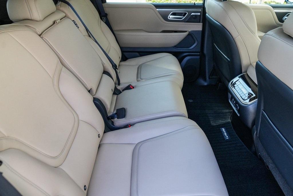 new 2026 INFINITI QX80 car, priced at $90,800