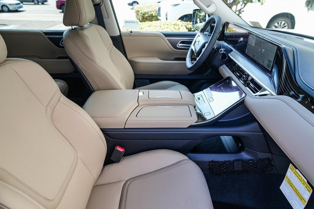 new 2026 INFINITI QX80 car, priced at $90,800