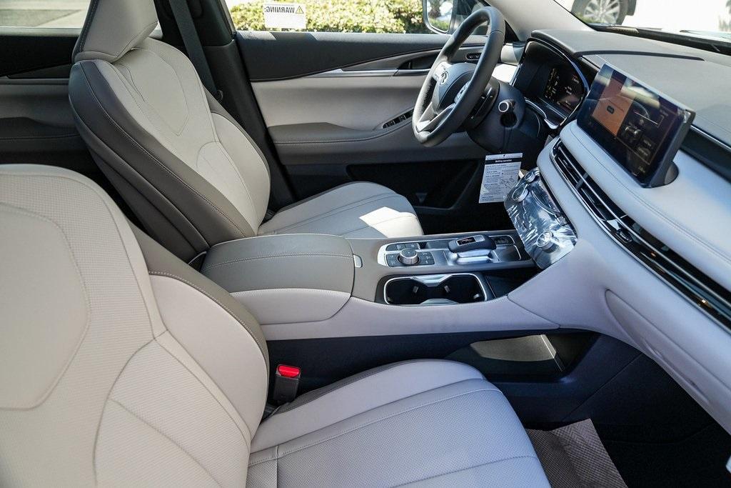 new 2026 INFINITI QX60 car, priced at $53,395