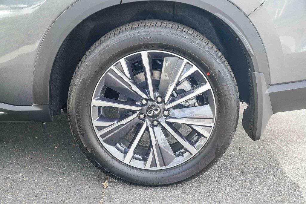 new 2026 INFINITI QX60 car, priced at $58,995