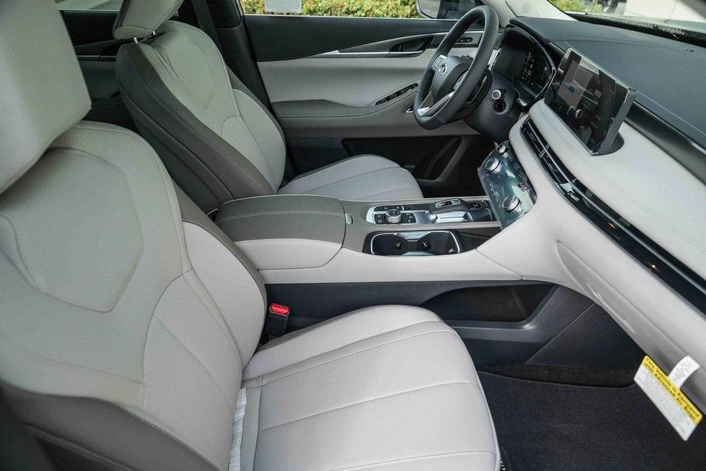 new 2026 INFINITI QX60 car, priced at $58,995
