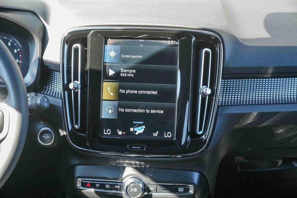 used 2022 Volvo XC40 car, priced at $28,387