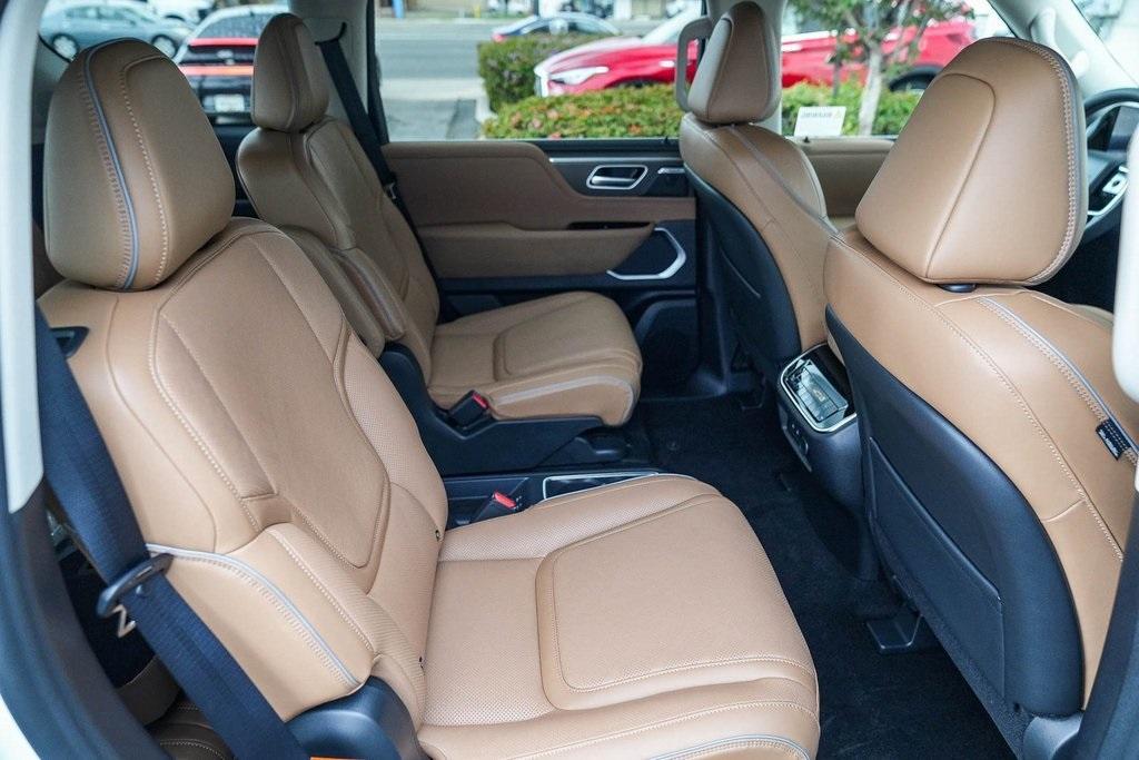 new 2026 INFINITI QX80 car, priced at $98,480