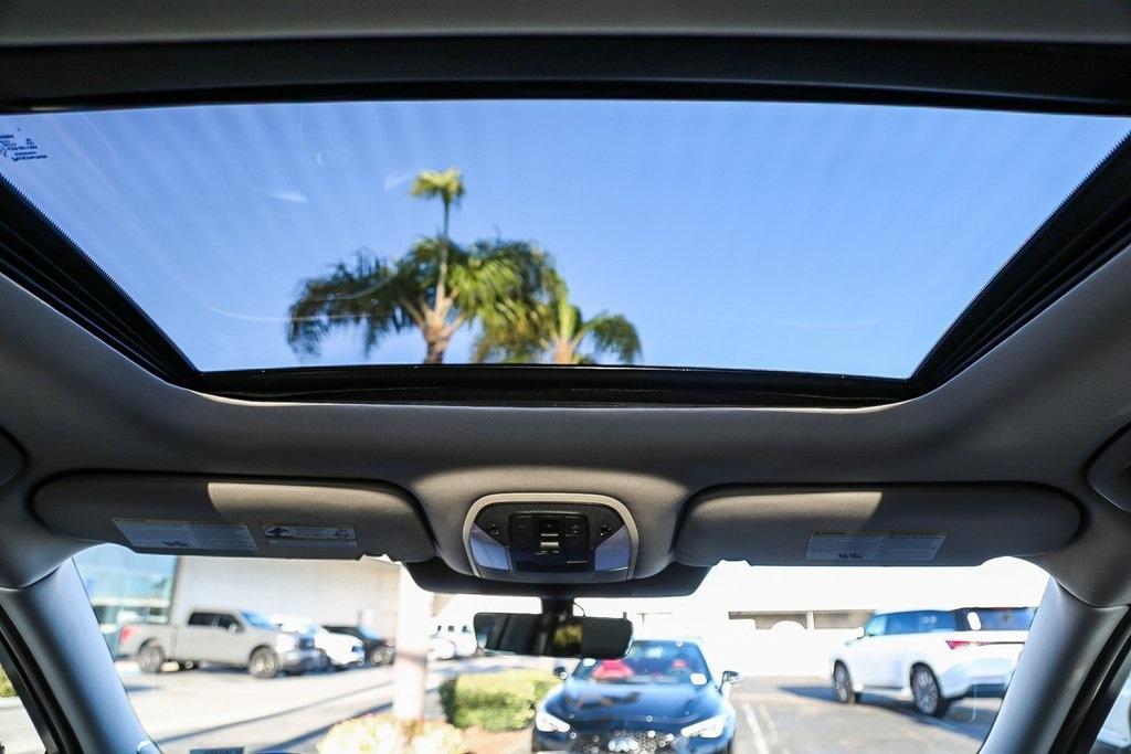 new 2025 INFINITI QX60 car, priced at $59,080