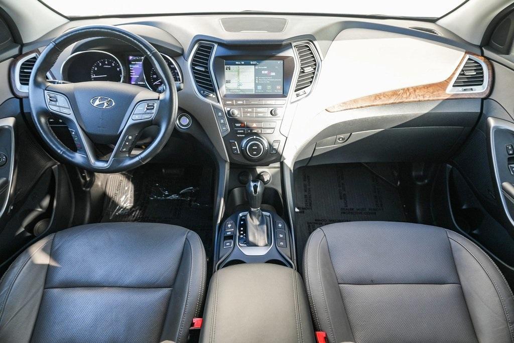 used 2019 Hyundai Santa Fe XL car, priced at $25,588
