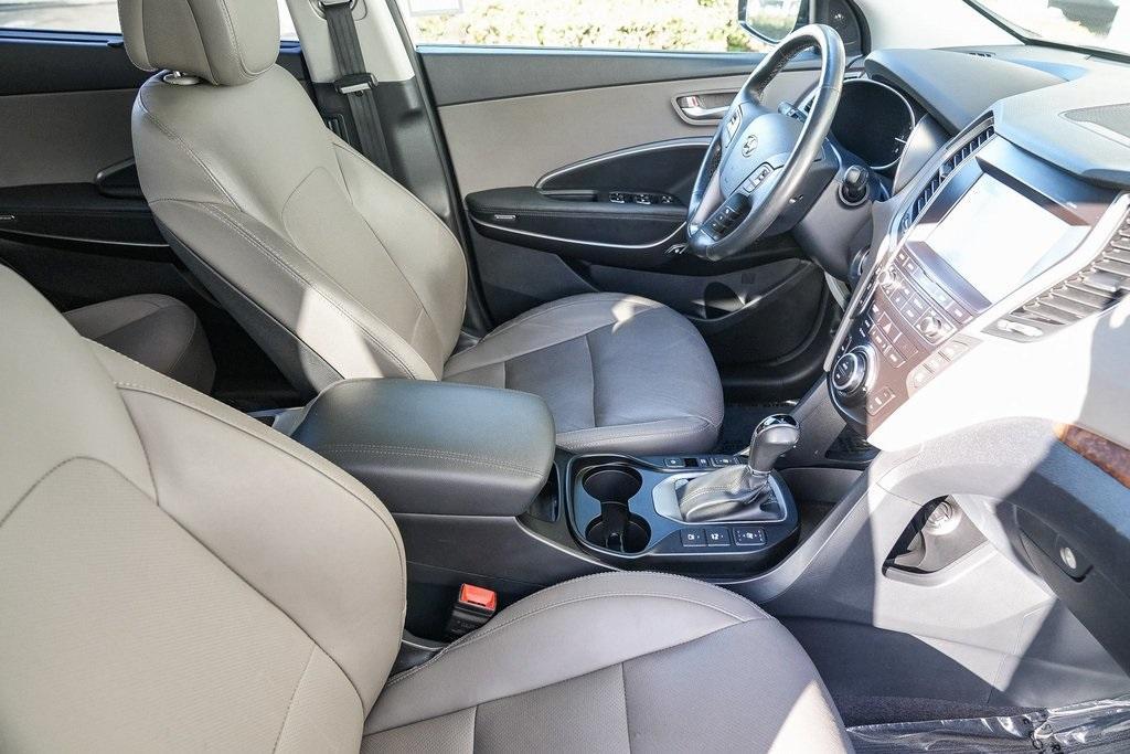 used 2019 Hyundai Santa Fe XL car, priced at $25,588