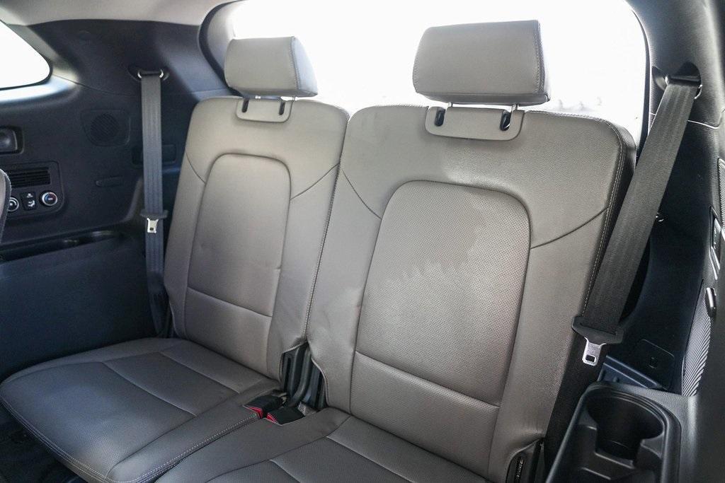 used 2019 Hyundai Santa Fe XL car, priced at $25,588