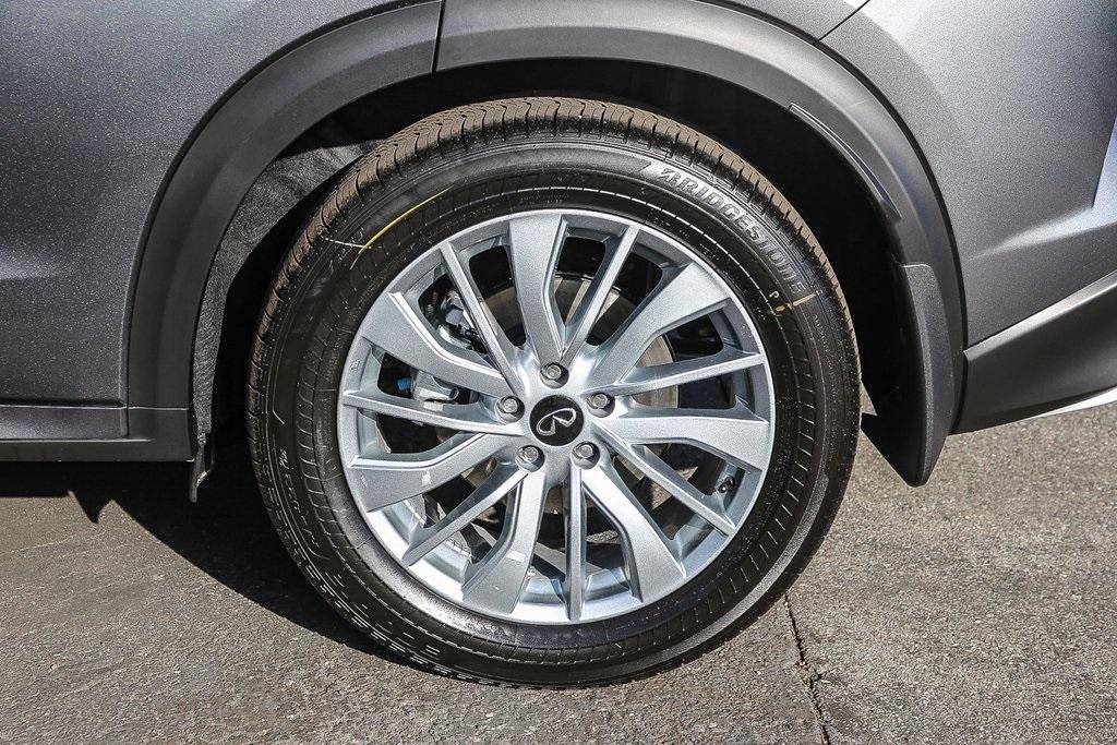 new 2025 INFINITI QX50 car, priced at $49,270