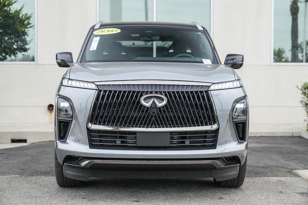 new 2025 INFINITI QX80 car, priced at $112,590