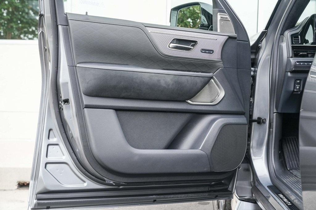 new 2025 INFINITI QX80 car, priced at $112,590