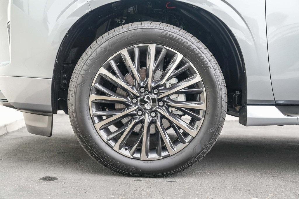 new 2025 INFINITI QX80 car, priced at $112,590