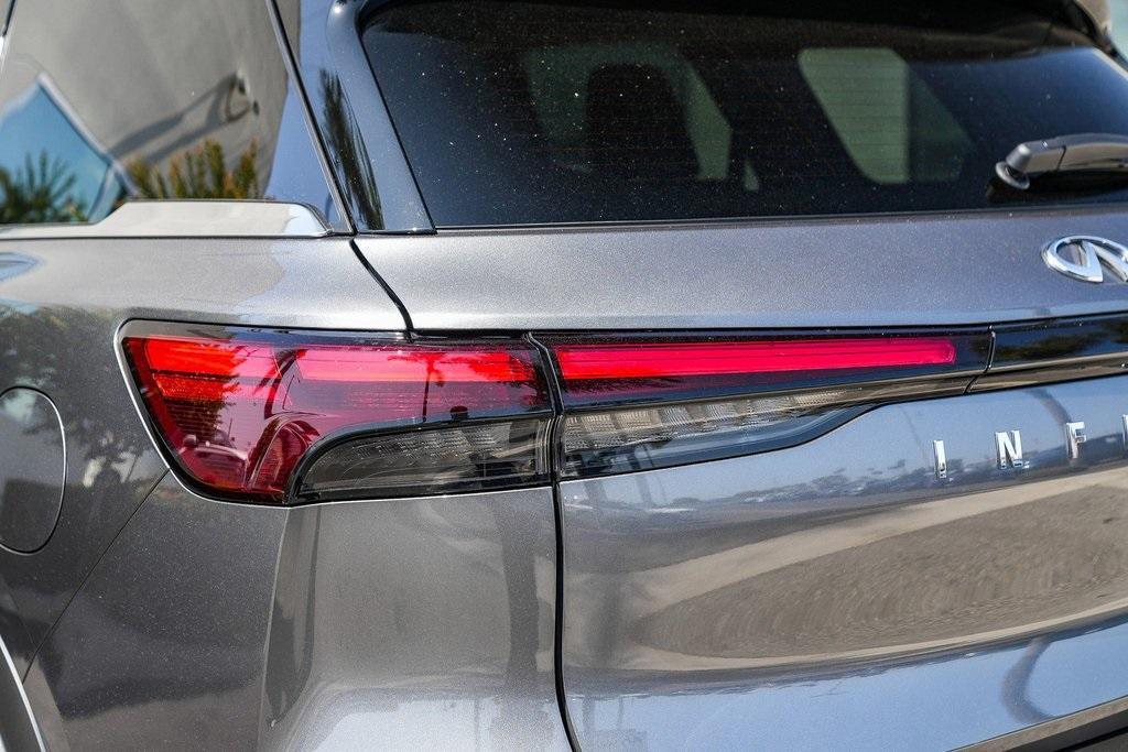 new 2025 INFINITI QX60 car, priced at $51,785