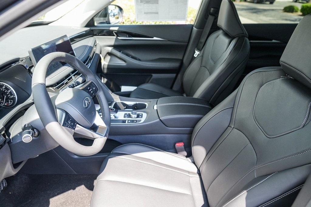 new 2025 INFINITI QX60 car, priced at $51,785