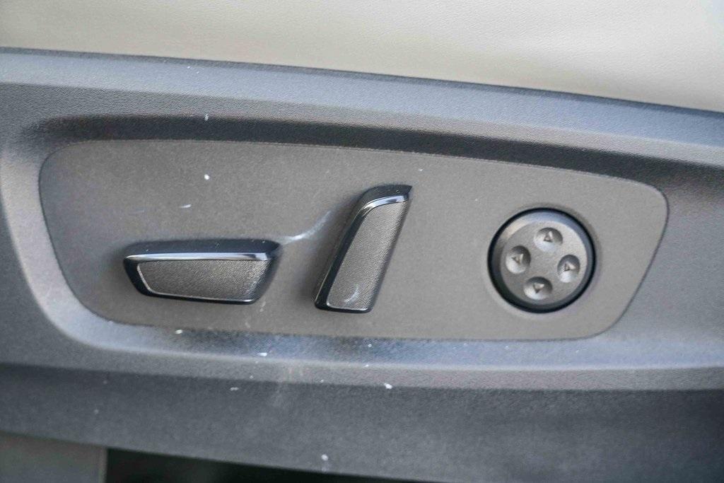 new 2026 INFINITI QX60 car, priced at $59,690