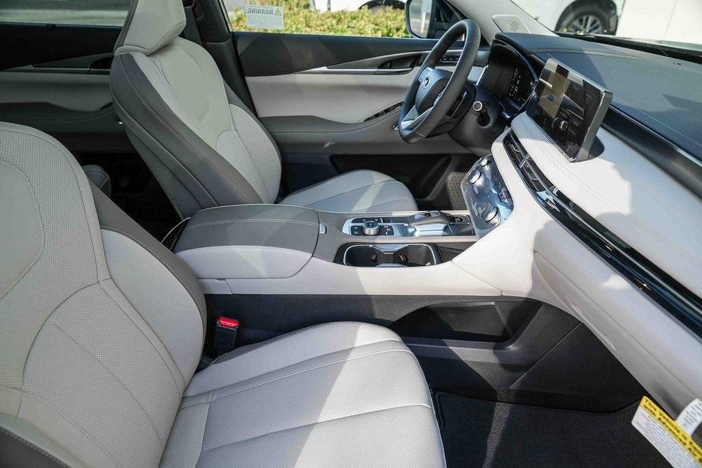 new 2026 INFINITI QX60 car, priced at $59,690