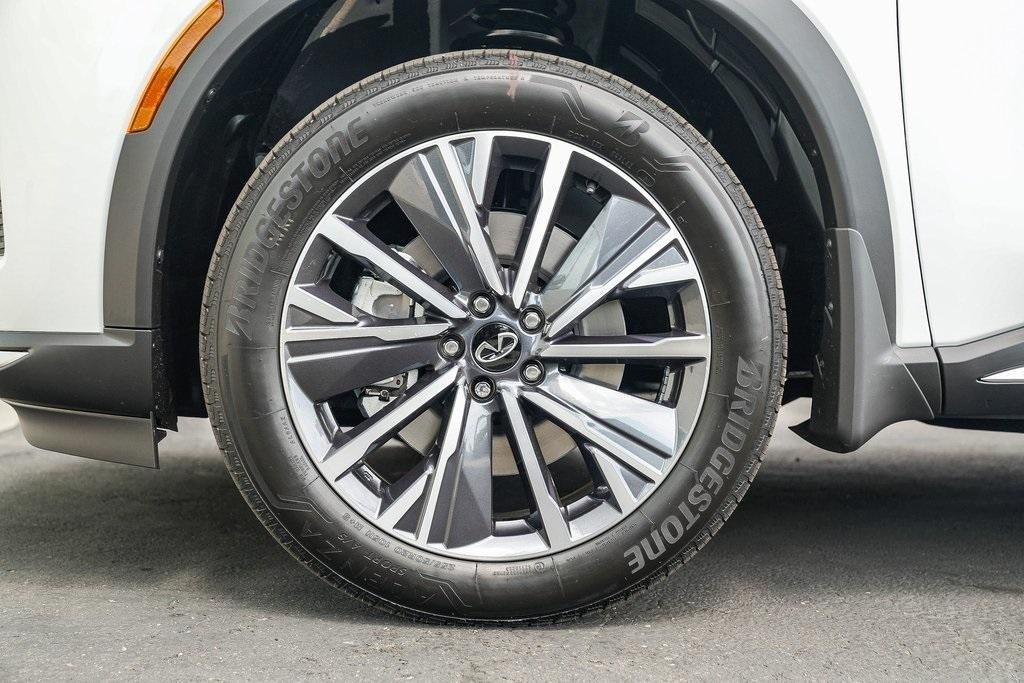 new 2026 INFINITI QX60 car, priced at $60,245
